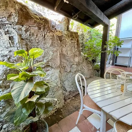 Appartement Perlago *