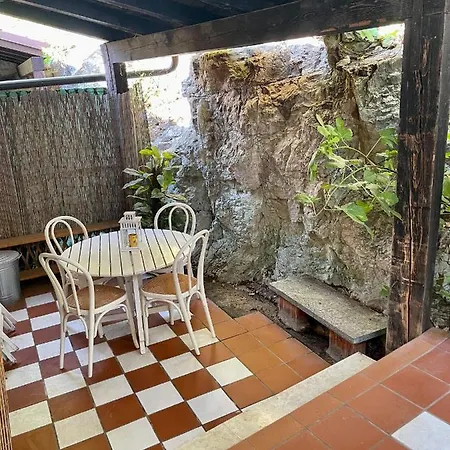 Appartement Perlago *